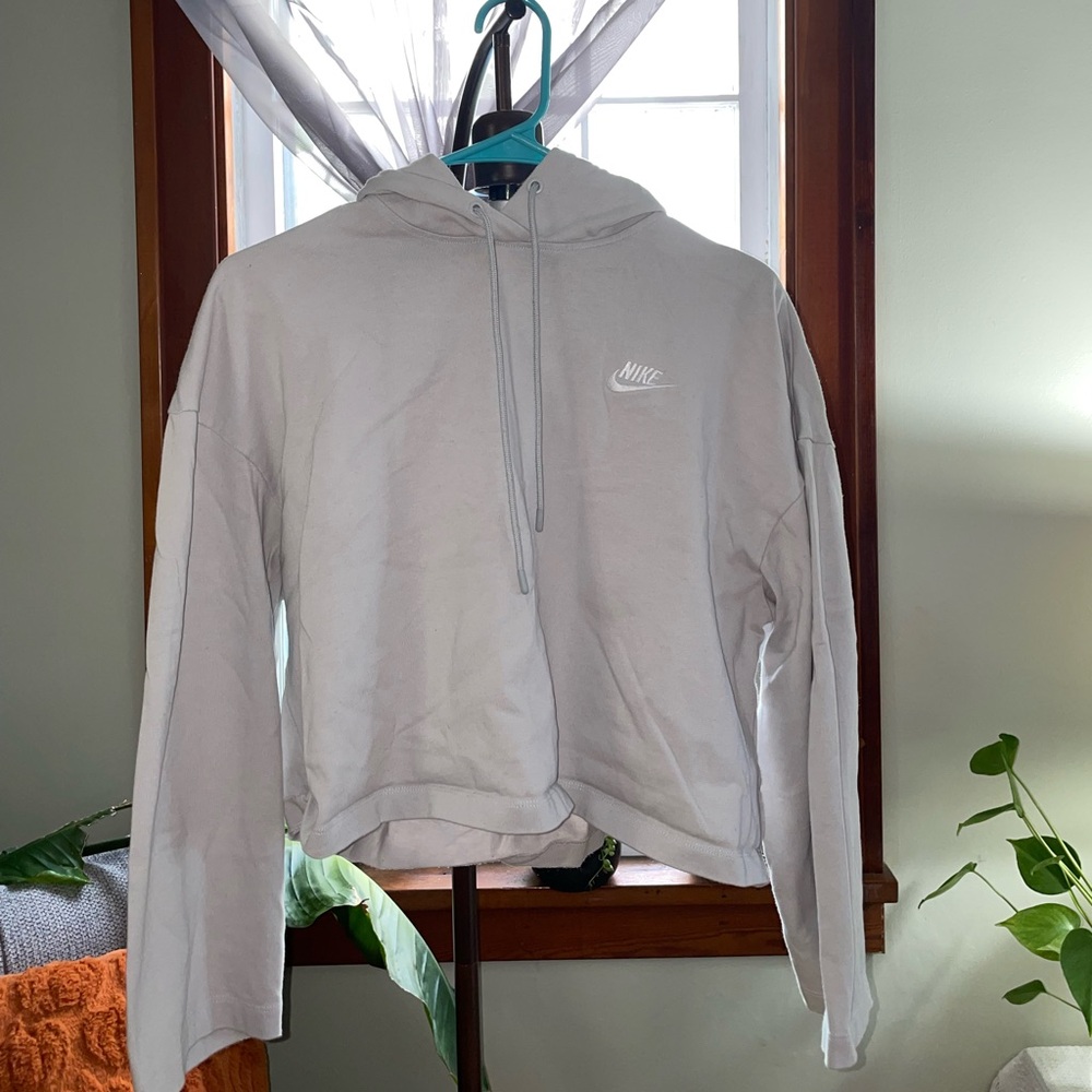Nike Light Gray Cropped Hoodie